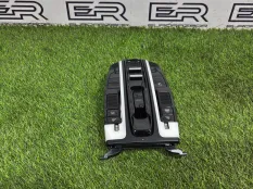 Плафон салона Porsche Panamera 971