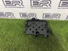 Kpонштейн блока упpавлeния Audi Q8 4M