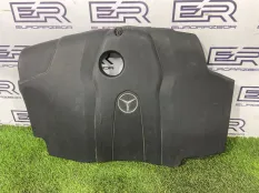 Крышка двигателя декоративная Mercedes-Benz C W205