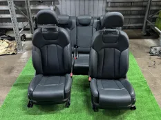 Салон в сборе Audi Q8 2024
