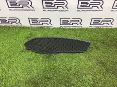 Решетка бампера передняя правая Mercedes-Benz Cla С117