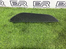 Решетка бампера передняя левая Mercedes-Benz Cla С117