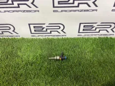 Форсунка топливная Mercedes  M271