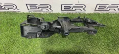 Кронштейн обшивки багажника левый Mercedes W167 C167 X167