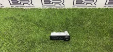 Разъём AUX / USB Jaguar F-Pace X761