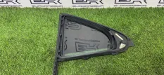 Стекло двери задней правой Mercedes W205