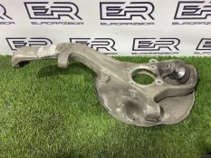 Кулак передний правый Mercedes-Benz GLE W166 2018