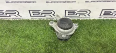 Подушка двигателя левая Mercedes W205 A2052406817
