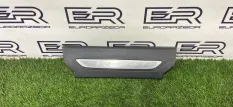 Накладка порога передняя правая Lande Rover Velar L560