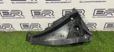 Кронштейн переднего бампера правый Land Rover Disсоvеry L462