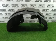 Подкрылок передний правый Range Rover Sport 2