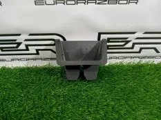 Кожух замка капота Volvo XC90