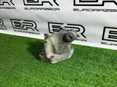 Кронштейн двигателя левый Mercedes-Benz GLE Coupe