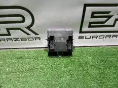 Модуль управления двери задней Land Rover 4