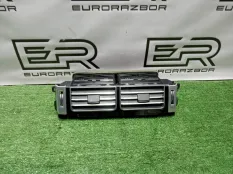 Дефлектор обдува салона центральный Land Rover 4