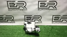 Кронштейн двигателя правый Mercedes-Benz GLE W166