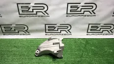 Кронштейн двигателя левый Mercedes-Benz GLC X253