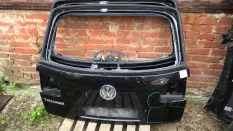 Крышка багажника Volkswagen Touareg рест.