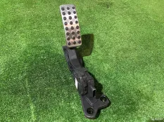 Педаль газа Mercedes-Benz GLE W166 (2015 - 2018)