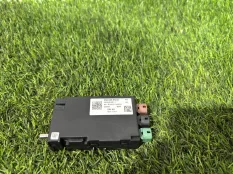 Блок USB HUB Porsche Panamera 971