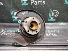 Кулак поворотный задний правый BMW X5 E53 M57D30