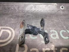 Петля крышки багажника BMW X5 E53 N62B44 2004