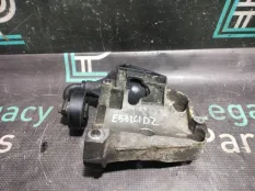 Кронштейн компрессора кондиционера BMW X5 E53