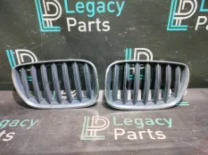 Решетки радиатора BMW X5 E53 M57D30 306D2 2005