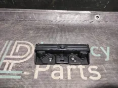 Ответная часть замка багажника BMW X5 E53 N62B44