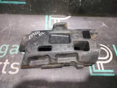 Абсорбер бампера передний левый Opel Astra