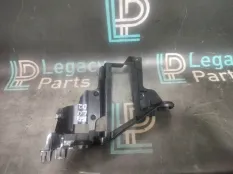 Кронштейн фары передний правый BMW X5 E53 M57D30