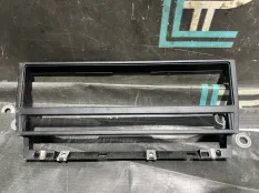 Рамка магнитолы BMW 5 E39 M52B25TU 256S4 1999