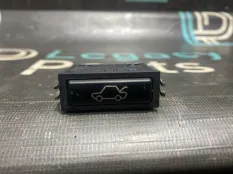 Кнопка открывания багажника BMW X5 E53 M57D30
