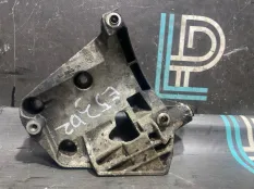 Кронштейн компрессора кондиционера BMW X5 E53