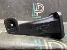 Кронштейн двигателя правый BMW X5 E53 M57D30 306D2
