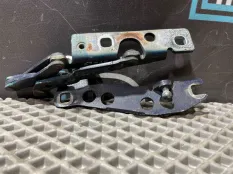 Петля капота правая BMW 5 E39 M52B25TU 256S4 1999