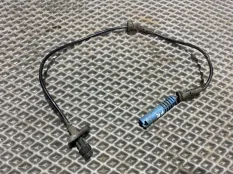 Датчик ABS передний BMW 5 E39 M52B25TU 256S4 1999