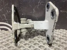 Петля крышки багажника BMW X5 E53 N62B44 2004