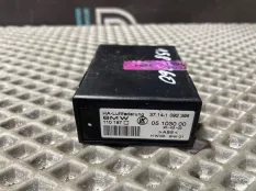 Блок управления пневмоподвеской BMW X5 E53 N62B44