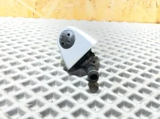 Форсунка омывателя фар левая BMW X5 E53 N62B44