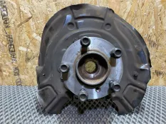 Кулак поворотный задний правый BMW X3 F25 N52B30AF