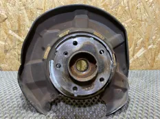 Кулак поворотный задний правый BMW X1 E84 N20B20A