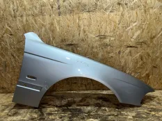 Крыло переднее правое BMW 5 E39 M54B25 256S5 2001