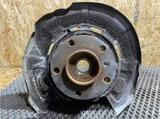 Кулак поворотный задний левый BMW X5 E70 N57D30B