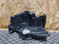 Замок двери передний правый BMW 3 E46 M54B30 306S3