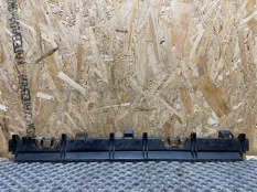 Кронштейн радиатора BMW 3 E46 M54B30 306S3 2002