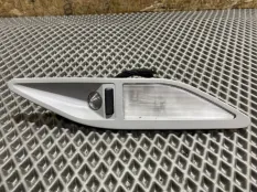 Плафон салона задний правый BMW 5 E39 M57D25 256D1