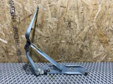 Петля крышки багажника правая BMW 5 E39 M57D25