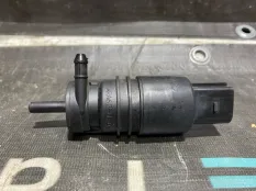 Насос омывателя стекла BMW X5 E70 N55B30A 2012