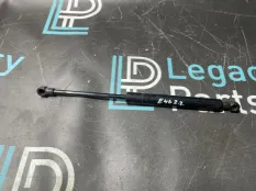 Амортизатор капота BMW 3 E46 M54B22 226S1 2002